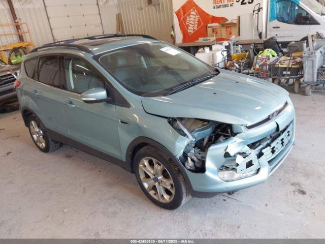  Salvage Ford Escape