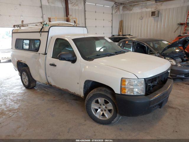  Salvage Chevrolet Silverado 1500