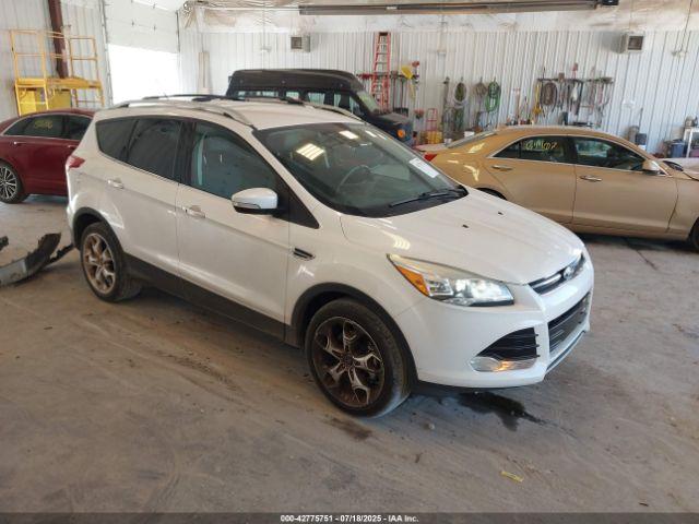  Salvage Ford Escape