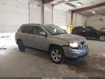  Salvage Jeep Compass