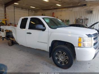  Salvage Chevrolet Silverado 1500