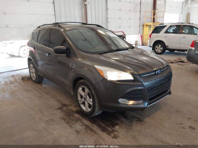  Salvage Ford Escape