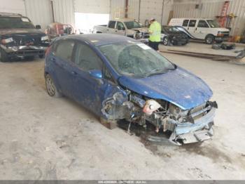  Salvage Ford Fiesta