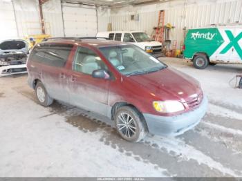  Salvage Toyota Sienna