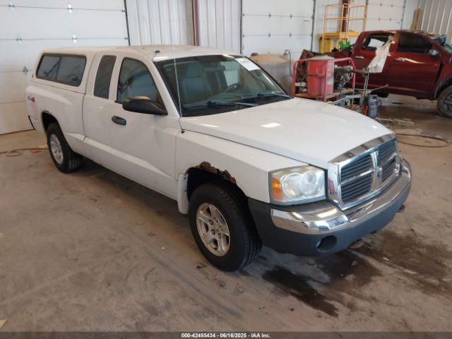  Salvage Dodge Dakota