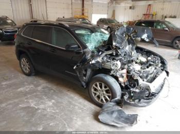  Salvage Jeep Cherokee