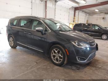  Salvage Chrysler Pacifica