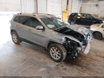  Salvage Jeep Cherokee