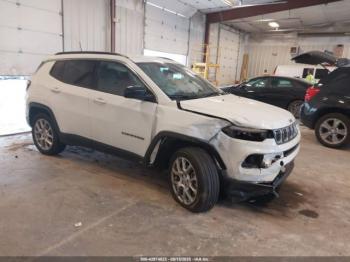  Salvage Jeep Compass