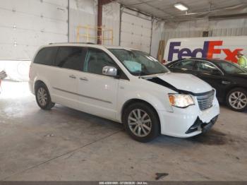  Salvage Chrysler Town & Country