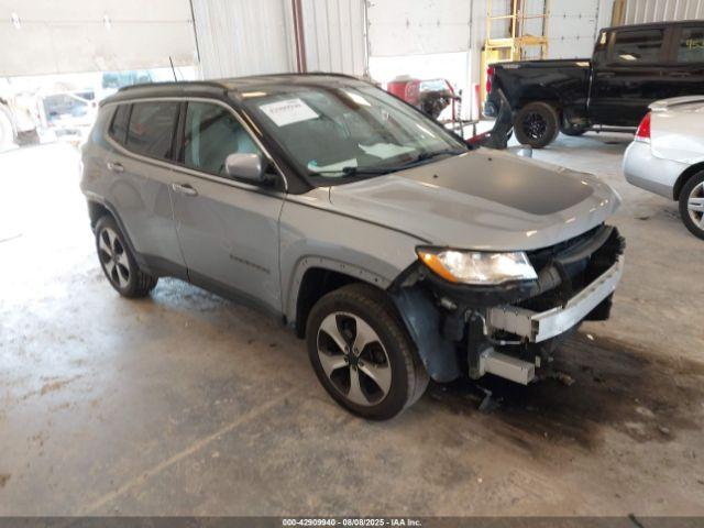  Salvage Jeep Compass