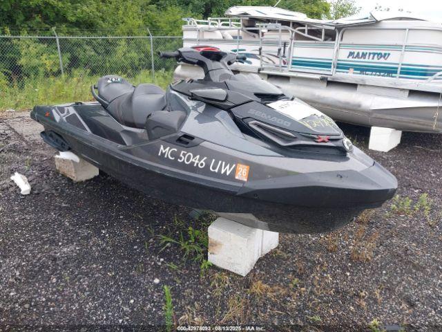 Salvage Sea-Doo Rxt-x 300