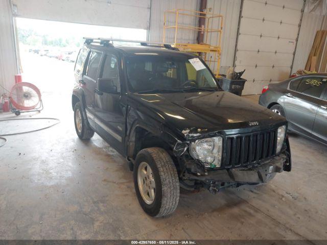  Salvage Jeep Liberty