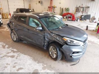  Salvage Hyundai TUCSON