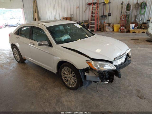  Salvage Chrysler 200