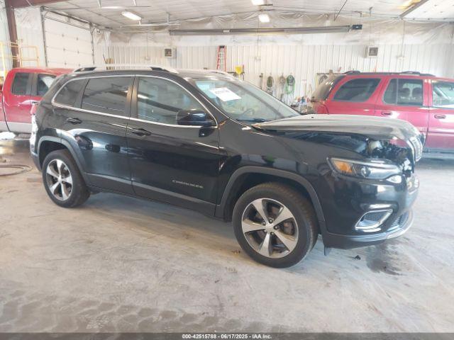  Salvage Jeep Cherokee