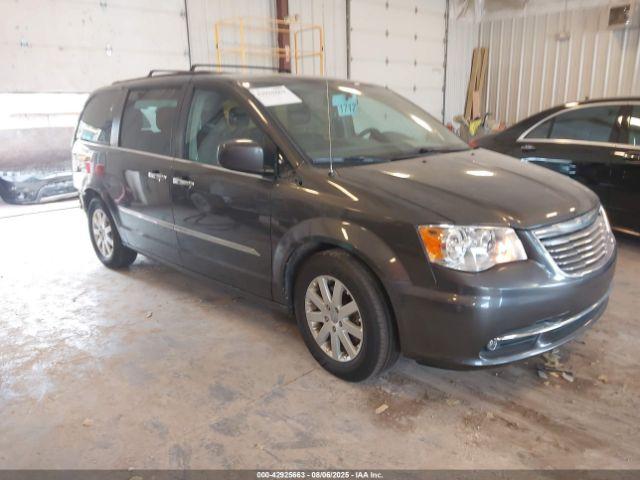  Salvage Chrysler Town & Country