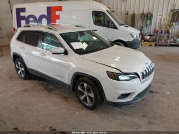  Salvage Jeep Cherokee