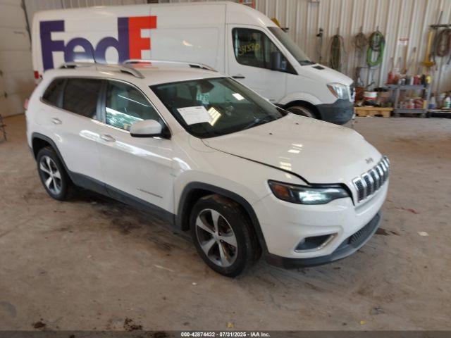  Salvage Jeep Cherokee