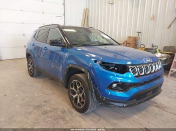 Salvage Jeep Compass