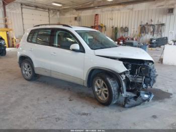  Salvage Volkswagen Tiguan