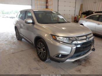  Salvage Mitsubishi Outlander
