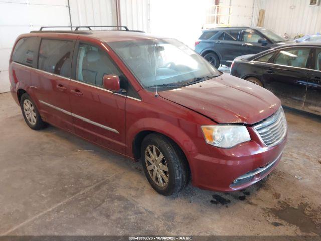  Salvage Chrysler Town & Country