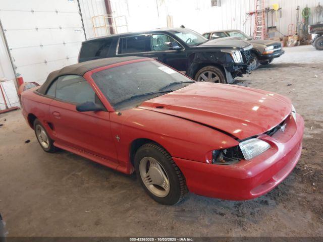  Salvage Ford Mustang