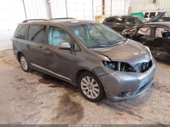  Salvage Toyota Sienna