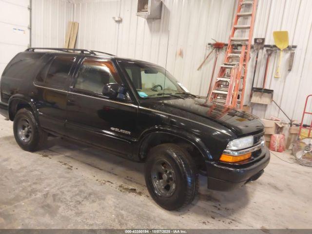  Salvage Chevrolet Blazer