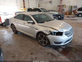  Salvage Ford Taurus
