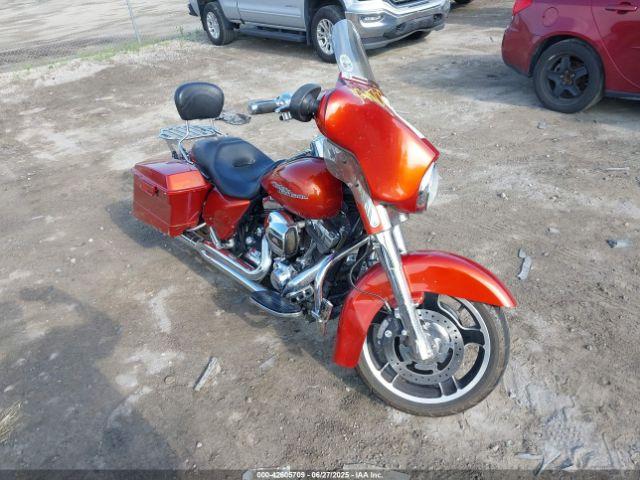  Salvage Harley-Davidson Flhx
