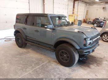  Salvage Ford Bronco