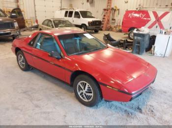  Salvage Pontiac Fiero