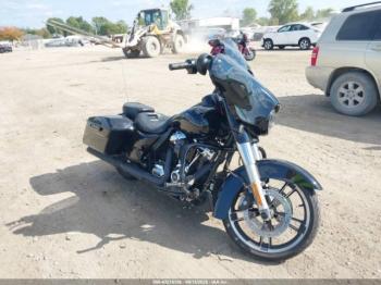  Salvage Harley-Davidson Flhx