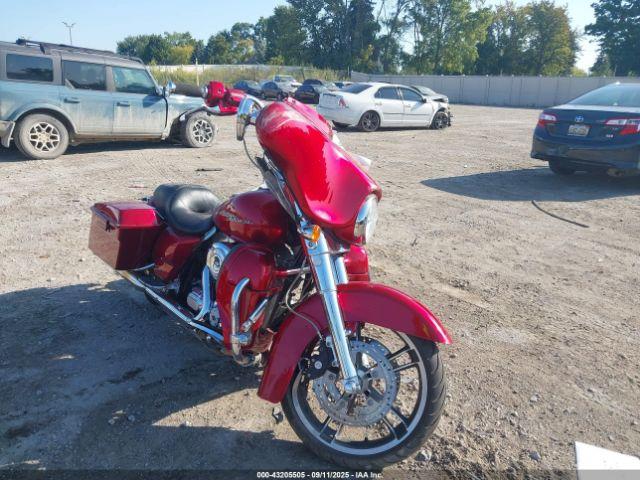  Salvage Harley-Davidson Flhx