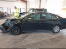 Toyota Camry Le Image 9