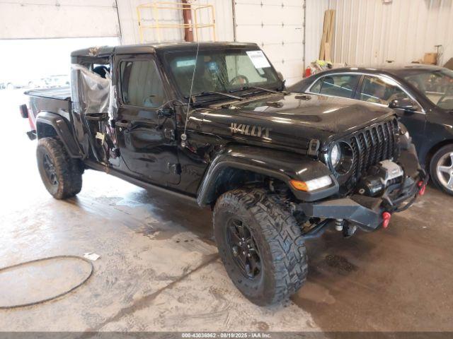  Salvage Jeep Gladiator