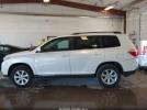 Toyota Highlander Base V6 Image 2