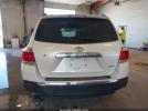 Toyota Highlander Base V6 Image 5