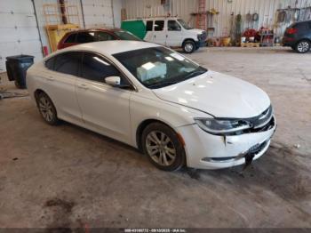  Salvage Chrysler 200