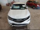 Chrysler 200 Limited Image 2