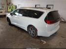 Chrysler Pacifica Pinnacle Image 16