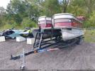 Crest Iii Pontoon Image 3