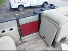 Crest Iii Pontoon Image 11