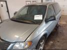 Chrysler Town & Country Image 5