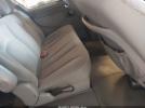 Chrysler Town & Country Image 2
