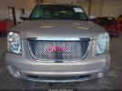 GMC Yukon Denali Image 5