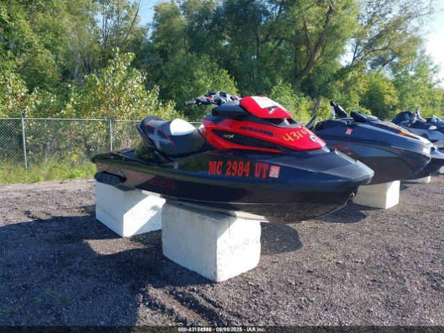  Salvage Sea-Doo Seadoo
