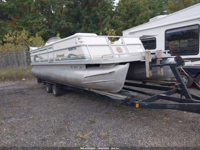  Salvage Crest Iii Pontoon